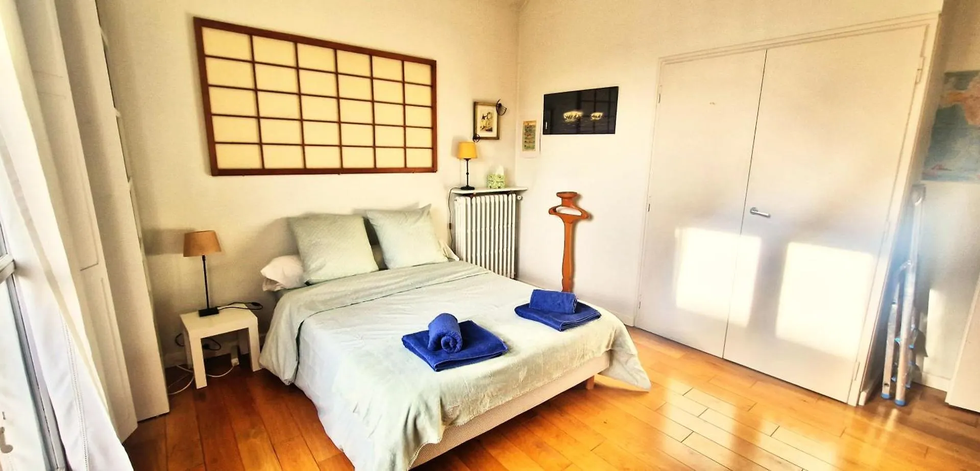 Spacious Apartment 4 People Parking, Bright Aix-en-Provence